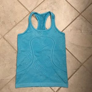 Lululemon classic workout tank